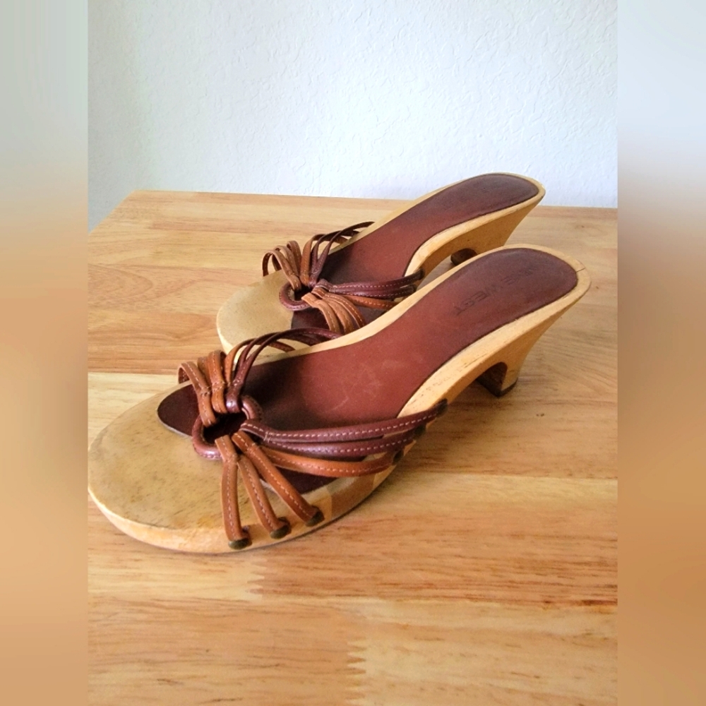 Nine West 90s Leather Strap and Wooden Heel Sandal